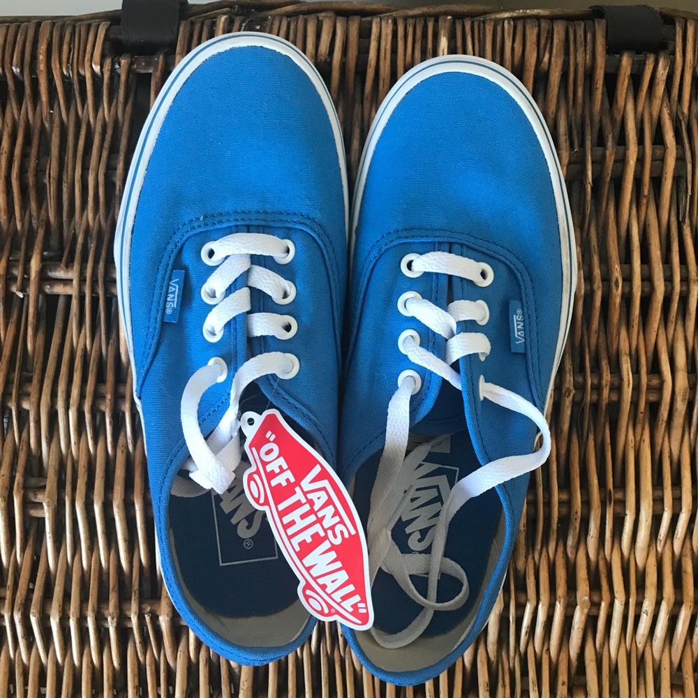 Vans off the wall canvas shoes blue